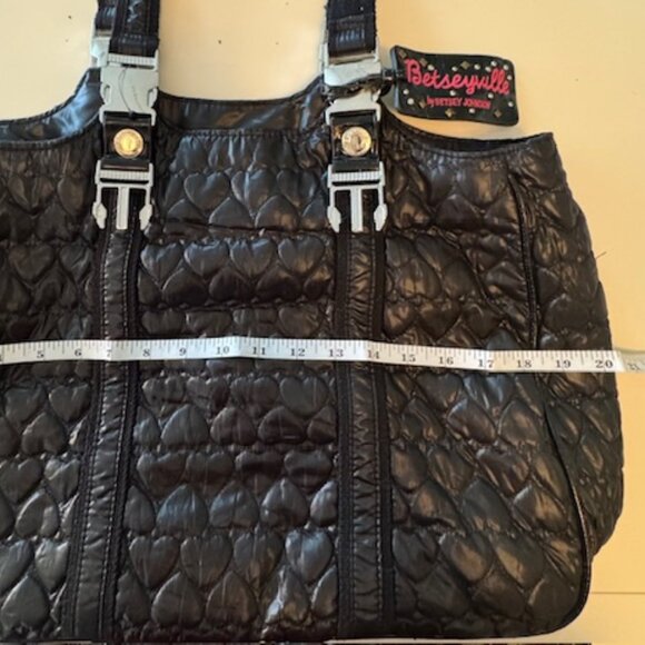 Betsey Johnson Betseyville Purse/Handbag Quilted Black Heart Print - Picture 6 of 9